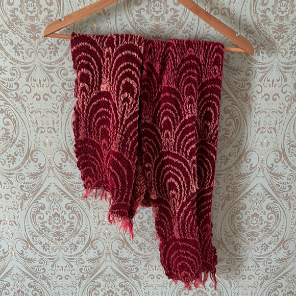 Pink Textured Scarf - Picture 1 of 5